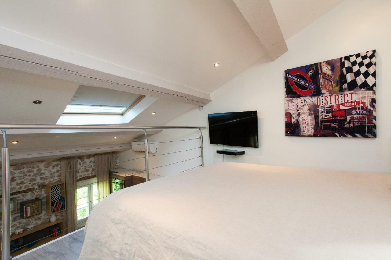 Superbe Appartement Loft Vieil 昂蒂布 外观 照片