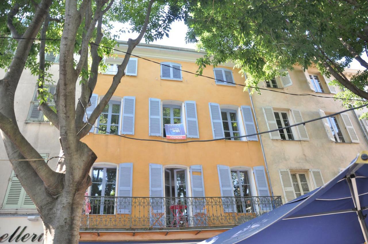 Superbe Appartement Loft Vieil 昂蒂布 外观 照片